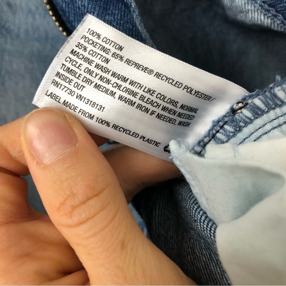 UNIVERSAL THREAD Women’s Wide Leg Cropped Raw Hem Mid Wash Jeans Cotton … - Picture 4 of 9